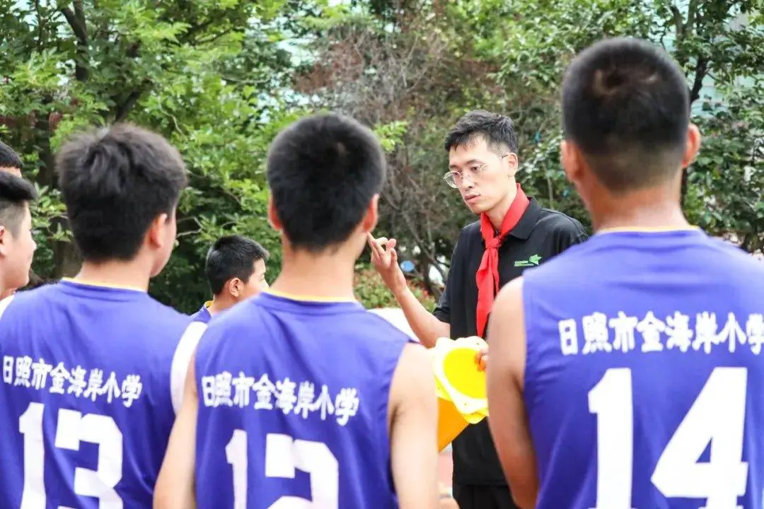 青少年篮球爱好者如何提高协调性_1